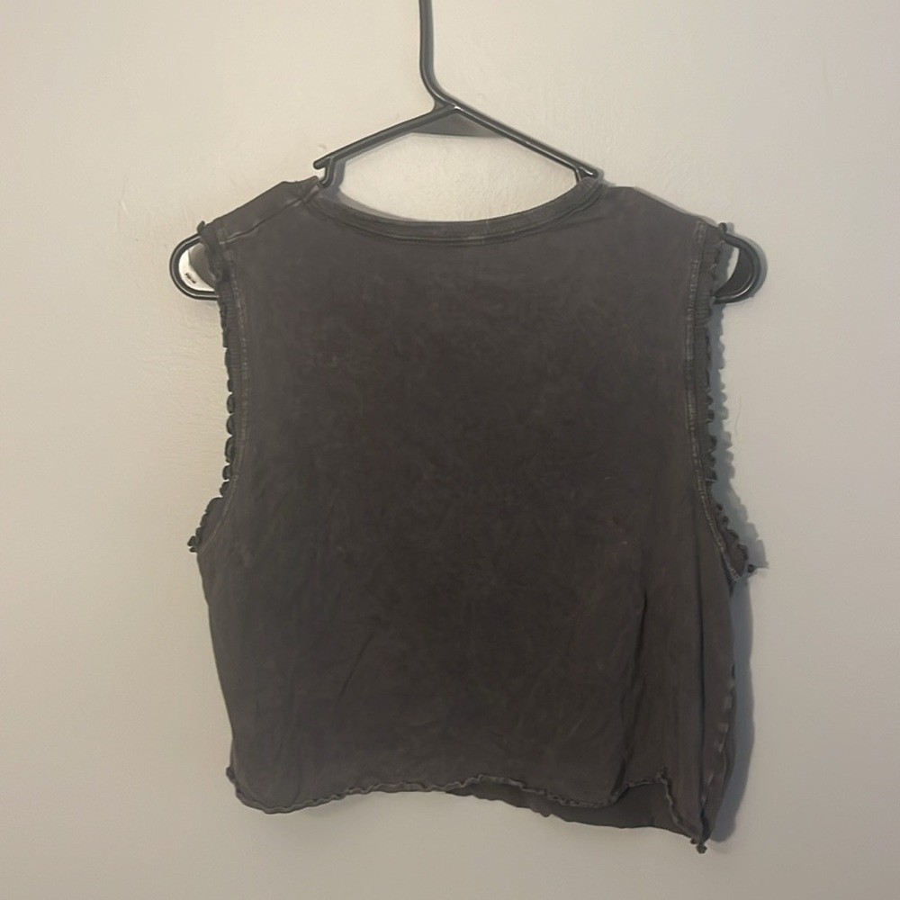 SO Cropped Tank Top - Picture 2 of 4